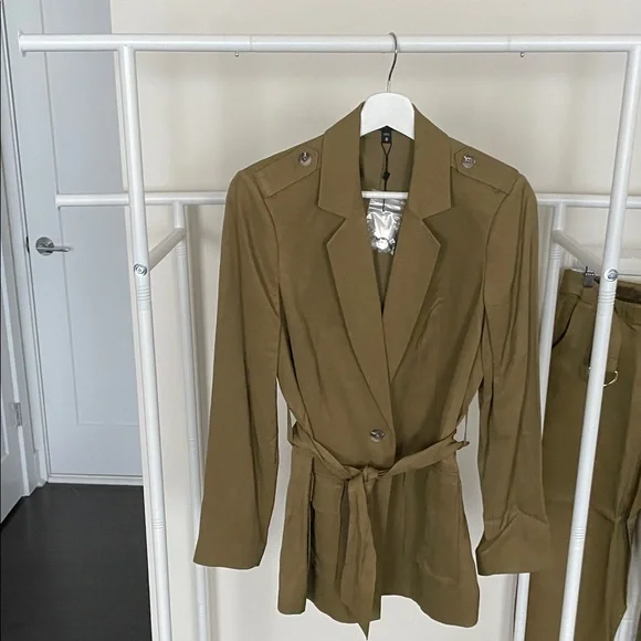 Express Olive Green Pantsuit - Picture 3 of 9